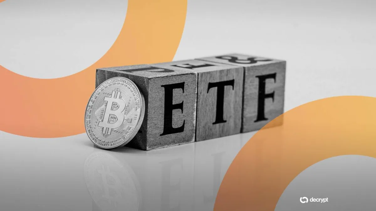 График притока и оттока средств в Bitcoin ETF за июнь
