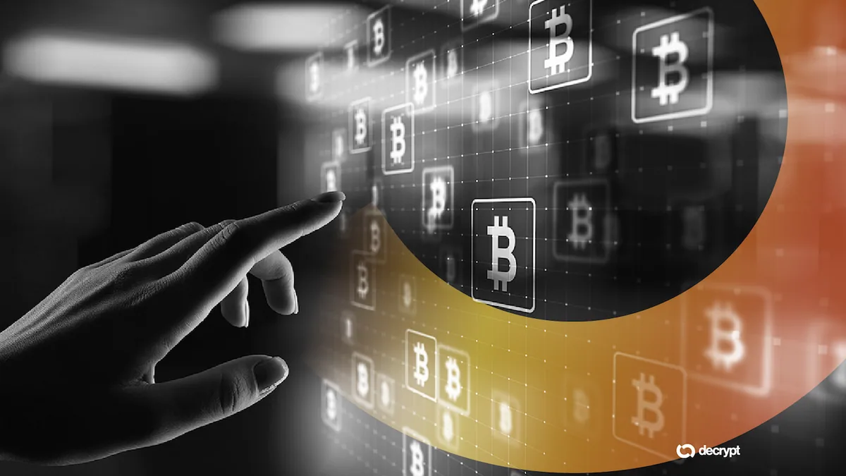 График активности старых биткоин-кошельков с движением крупных сумм BTC