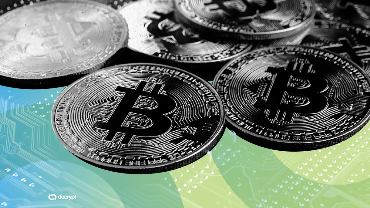 Логотип Empery Digital на фоне графика с курсом биткоина