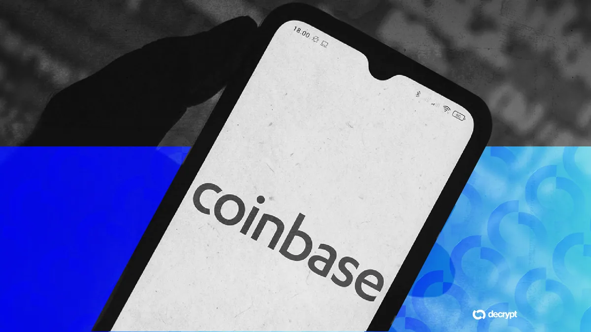 График акций Coinbase и технический анализ Bitcoin с паттерном двойного дна
