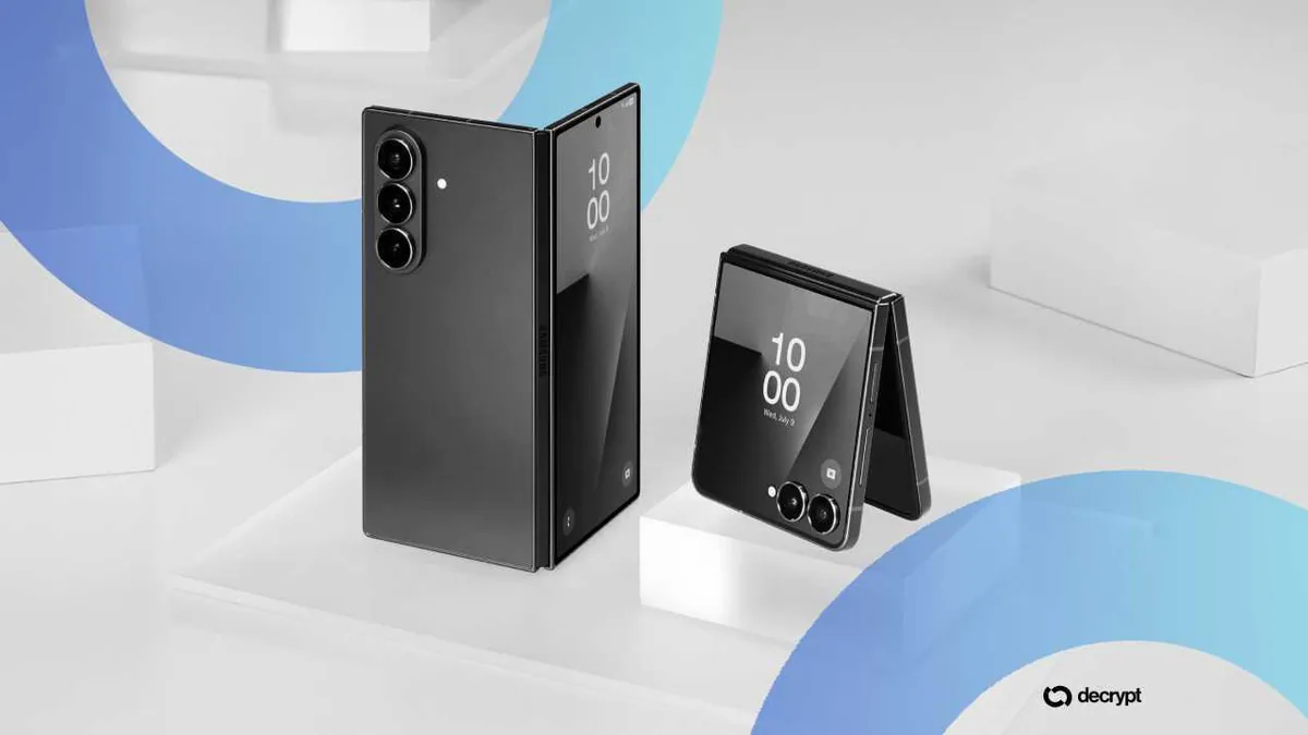 Смартфон Samsung Galaxy с приложением Samsung Wallet на экране