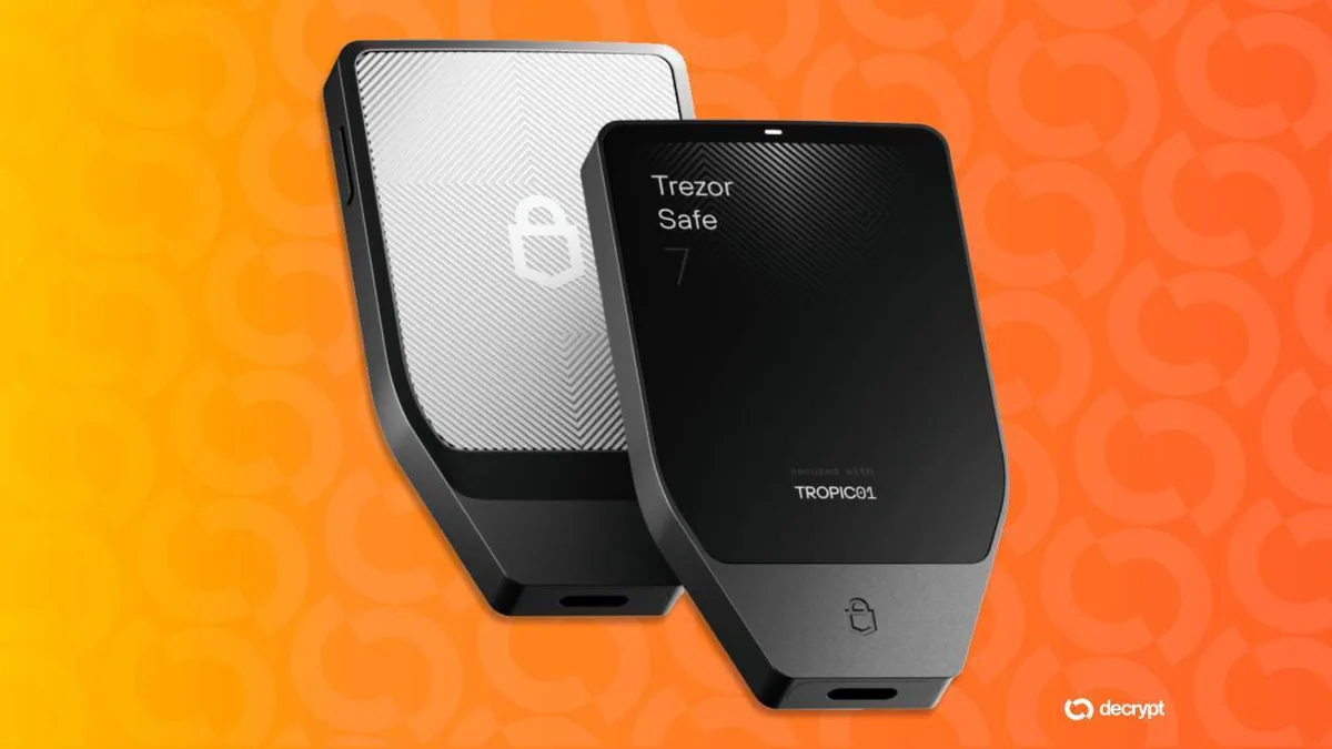 Логотип Trezor на фоне изображения электронного письма с фишинговым предупреждением