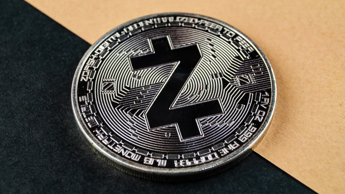 Интерфейс кошелька Zcash с функцией приватных запросов и смены адресов